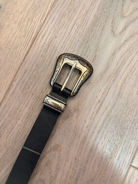 Black Leather Women's Belt with Decorative Silver-Tone Buckle